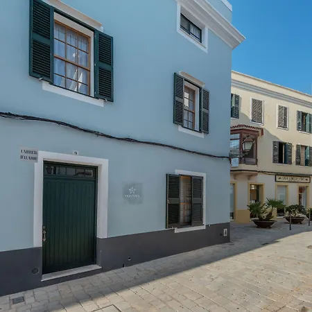 Tres Tocs Hotel