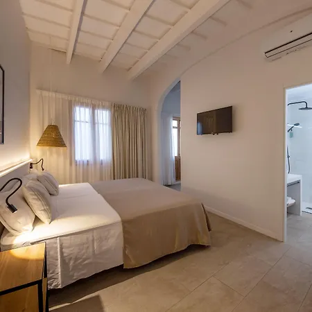 Tres Tocs Hotel 3*