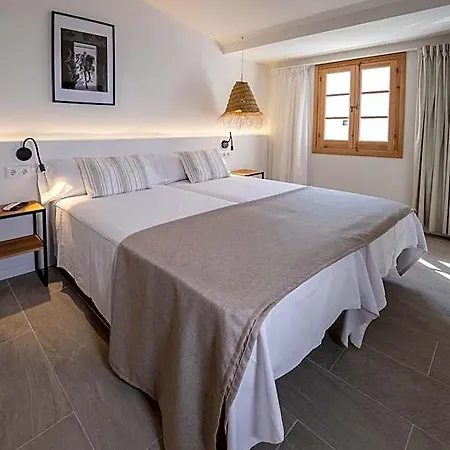 Tres Tocs Hotel