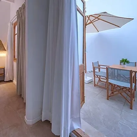 Tres Tocs Hotel 3*