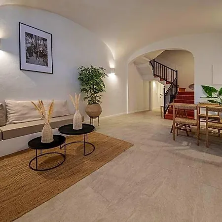 Tres Tocs Hotel 3*
